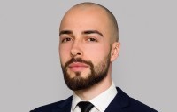 Headshot-cropped1